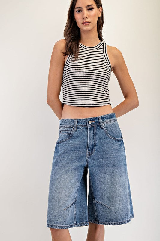 Mineral Washed Barrel Jean Shorts | S-L