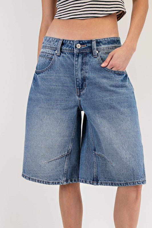 Mineral Washed Barrel Jean Shorts | S-L