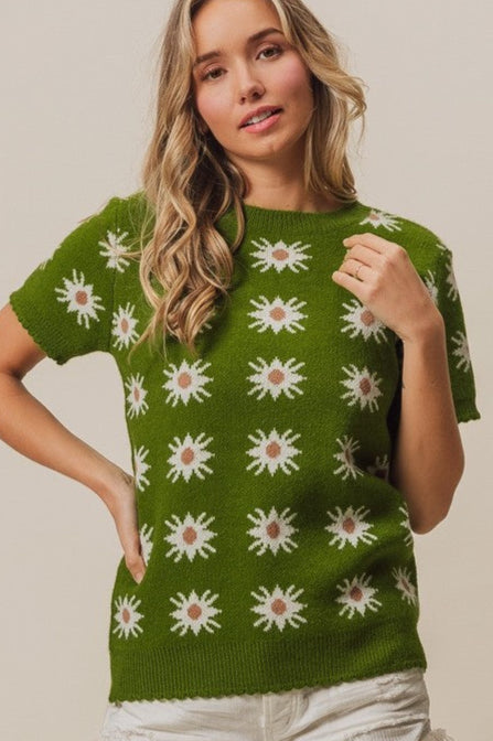 Green Starflower Short Sleeve Sweater | S-XL