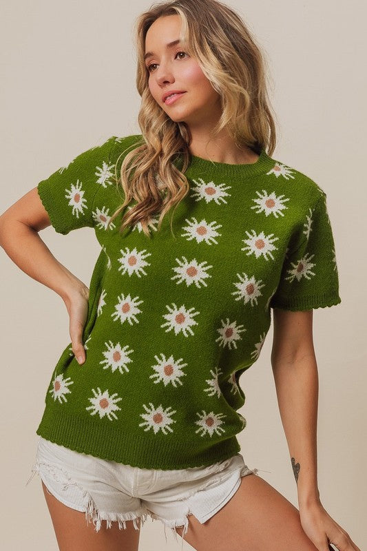 Green Starflower Short Sleeve Sweater | S-XL